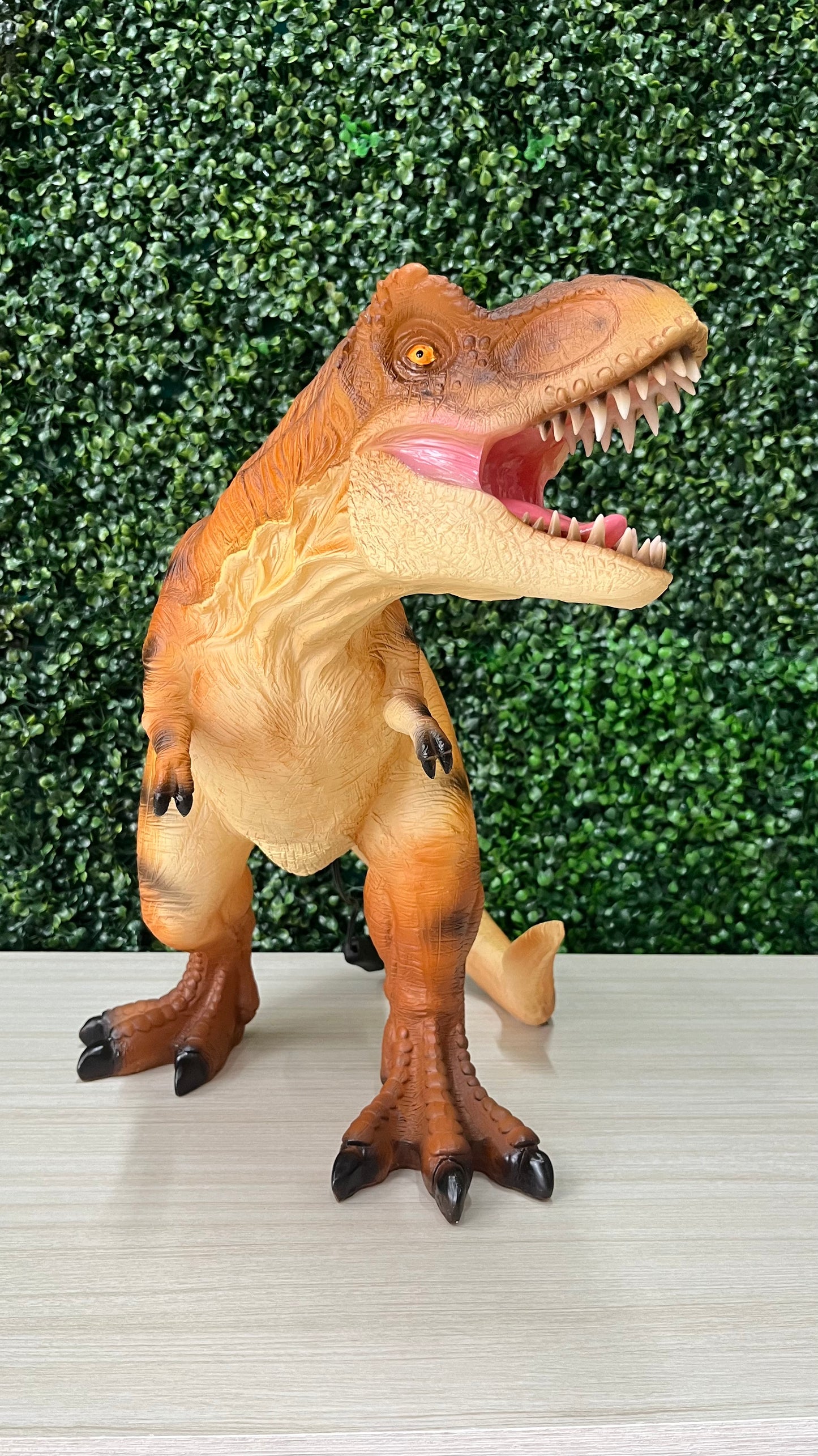 LAMPARA DECORATIVA DE DINOSAURIO T-REX