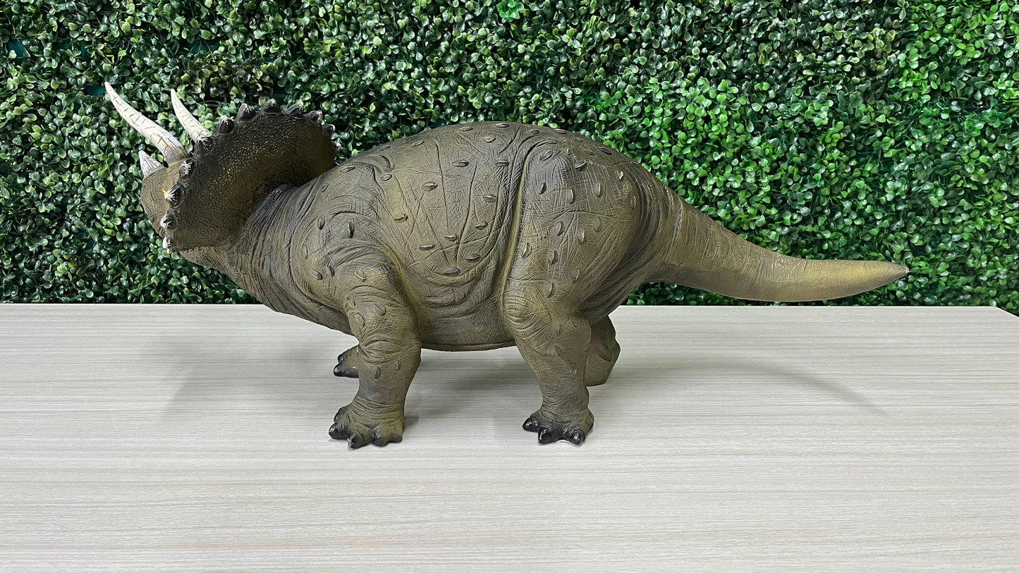 LAMPARA DECORATIVA DE DINOSAURIO TRICERATOPS